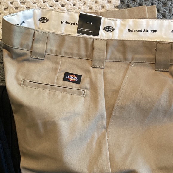 DICKIES - Picture 2 of 3